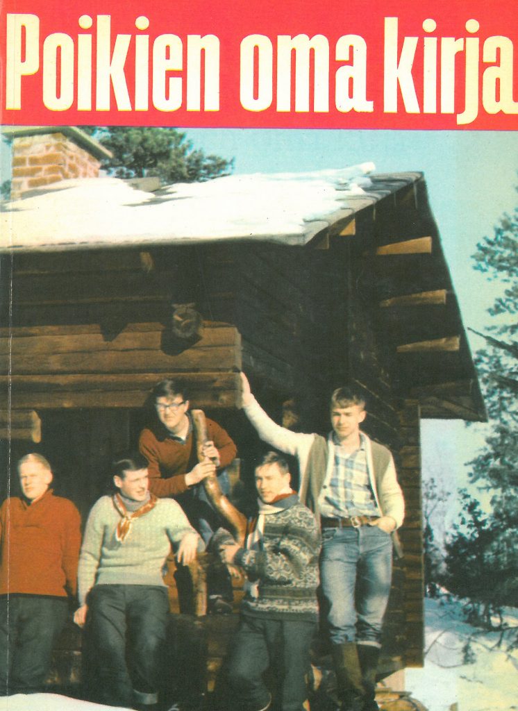 Kansikuva 1963. Viisi poikaa mökin edustalla.