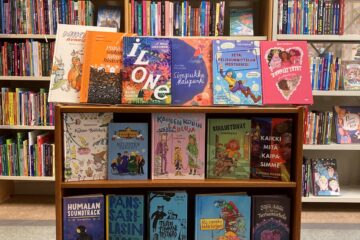 Vuoden 2025 lasten- ja nuortenkirjoja.